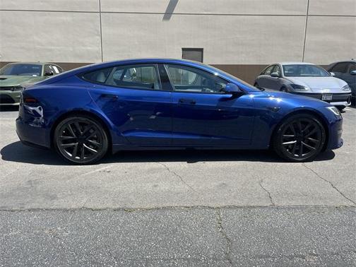 2022 Tesla Model S Plaid