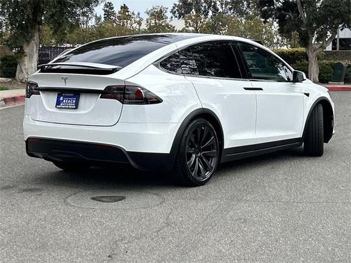 2022 Tesla Model X Base