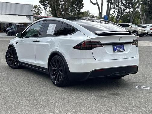 2022 Tesla Model X Base