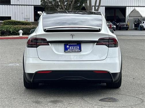 2022 Tesla Model X Base