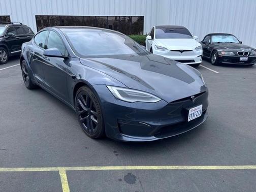 2021 Tesla Model S Long Range