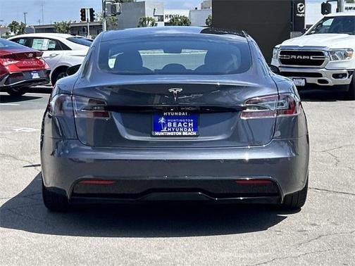 2021 Tesla Model S Long Range
