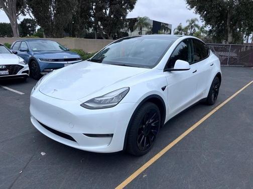 2021 Tesla Model Y Standard Range