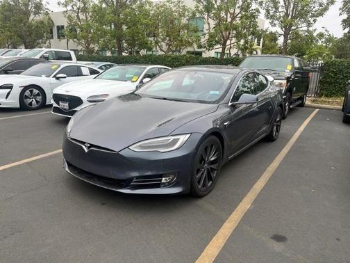 2021 Tesla Model S Long Range