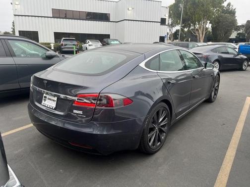 2021 Tesla Model S Long Range