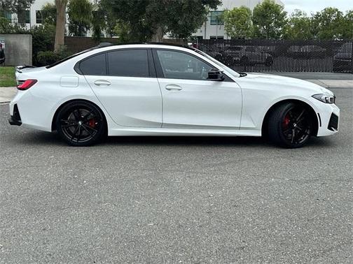 2023 BMW M340 i