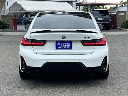 2023 BMW M340 i