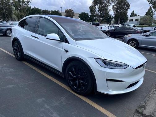 2023 Tesla Model X Standard Range
