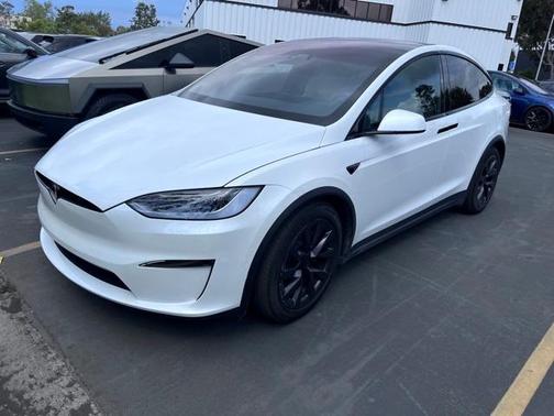 2023 Tesla Model X Standard Range