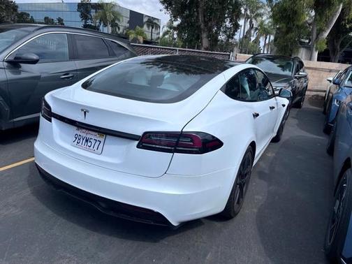 2022 Tesla Model S Base