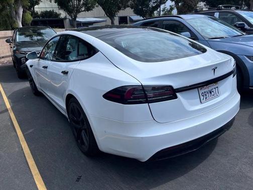 2022 Tesla Model S Base
