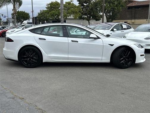 2022 Tesla Model S Base