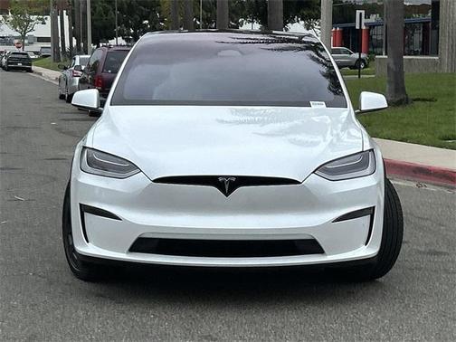 2022 Tesla Model X Base