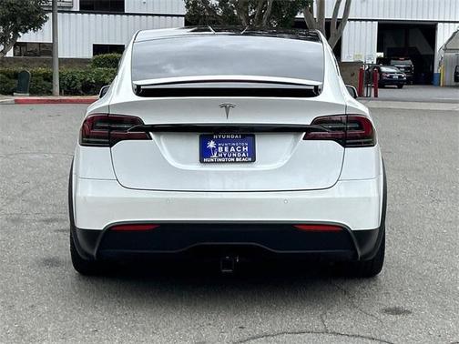 2022 Tesla Model X Base