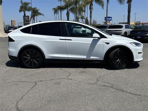 2022 Tesla Model X Plaid