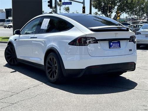 2022 Tesla Model X Plaid