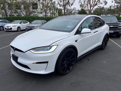 2022 Tesla Model X Base