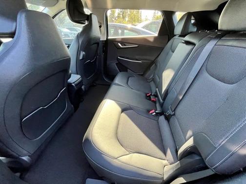 2023 Kia EV6 Light