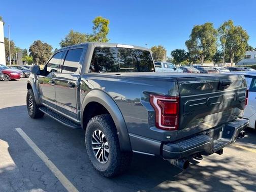 2020 Ford F-150 Raptor