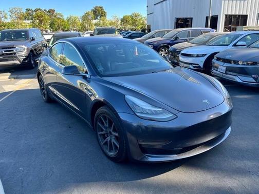 2018 Tesla Model 3 Performance