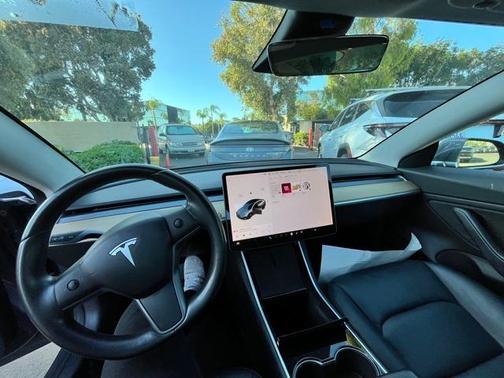 2018 Tesla Model 3 Performance