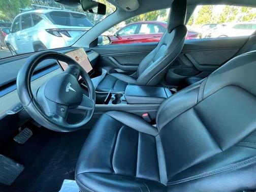 2018 Tesla Model 3 Performance
