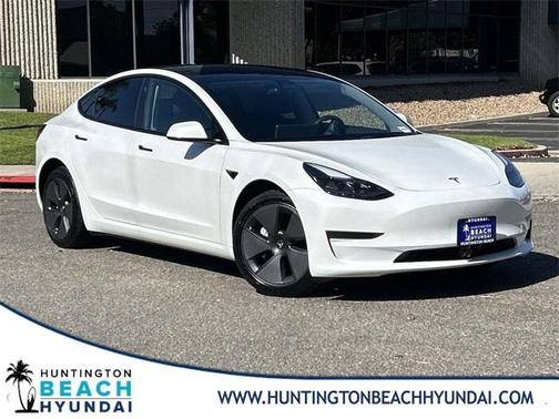 2023 Tesla Model 3 Base