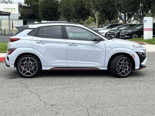 2022 Hyundai Kona N Base