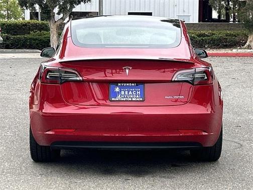 2023 Tesla Model 3 Performance