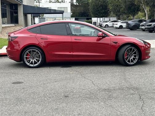 2023 Tesla Model 3 Performance