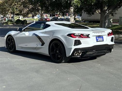 2024 Chevrolet Corvette Stingray w/1LT