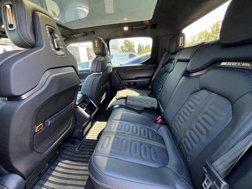 2022 Rivian R1T Launch Edition