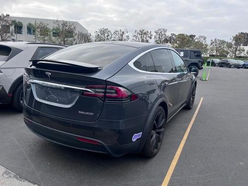 2019 Tesla Model X 75D