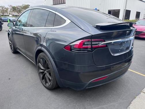 2019 Tesla Model X 75D