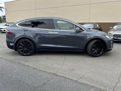 2019 Tesla Model X 75D