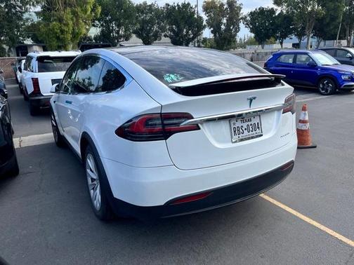 2020 Tesla Model X Long Range