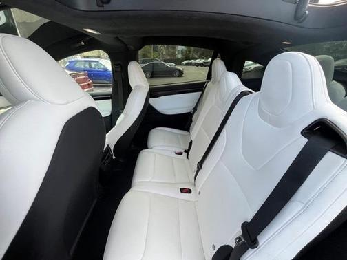 2020 Tesla Model X Long Range