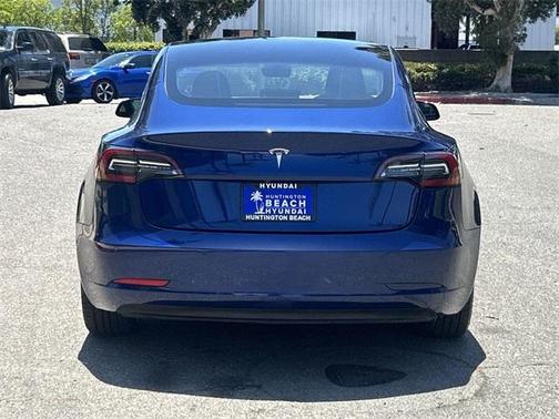 2022 Tesla Model 3 Base