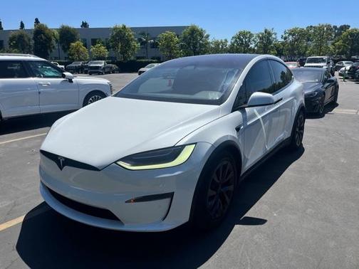 2022 Tesla Model X Base