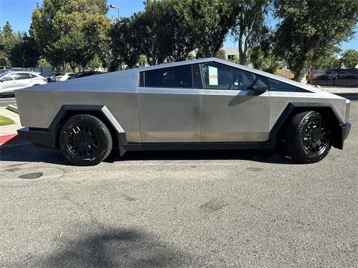 2024 Tesla Cybertruck Base
