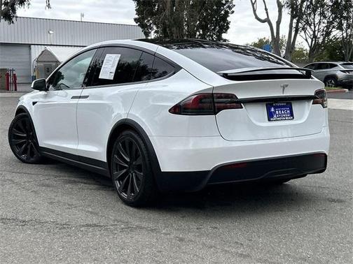 2022 Tesla Model X Base