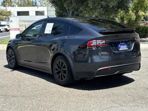 2024 Tesla Model X Base
