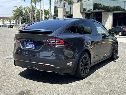 2024 Tesla Model X Base
