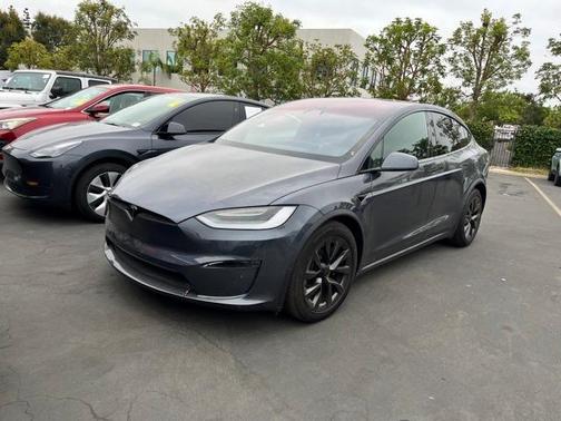 2022 Tesla Model X Base