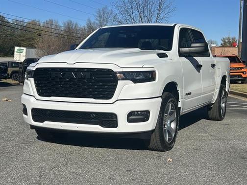 2026 RAM 1500 Express