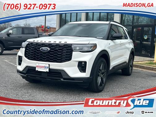 2025 Ford Explorer ST-Line