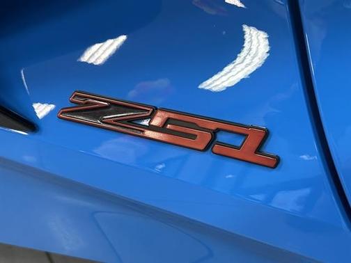 2021 Chevrolet Corvette Stingray w/2LT