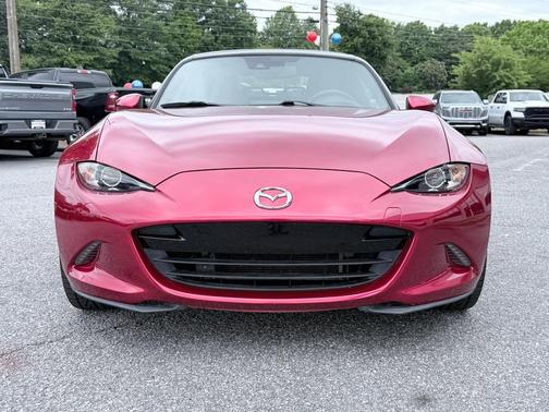 Soul Red Crystal Metallic 2021 Mazda MX-5 Miata Grand Touring