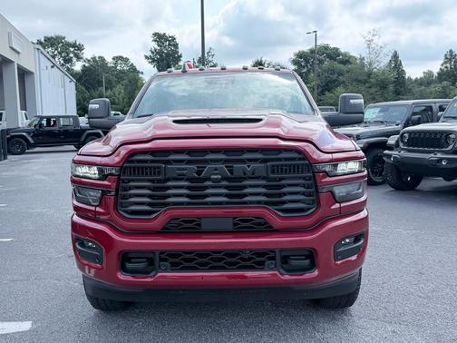 Molten Red Pearlcoat 2026 RAM 2500 Black Express Crew Cab 4x4 6'4' Box