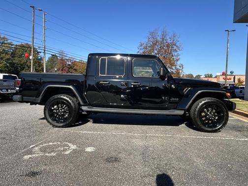 2024 Jeep Gladiator Sport S